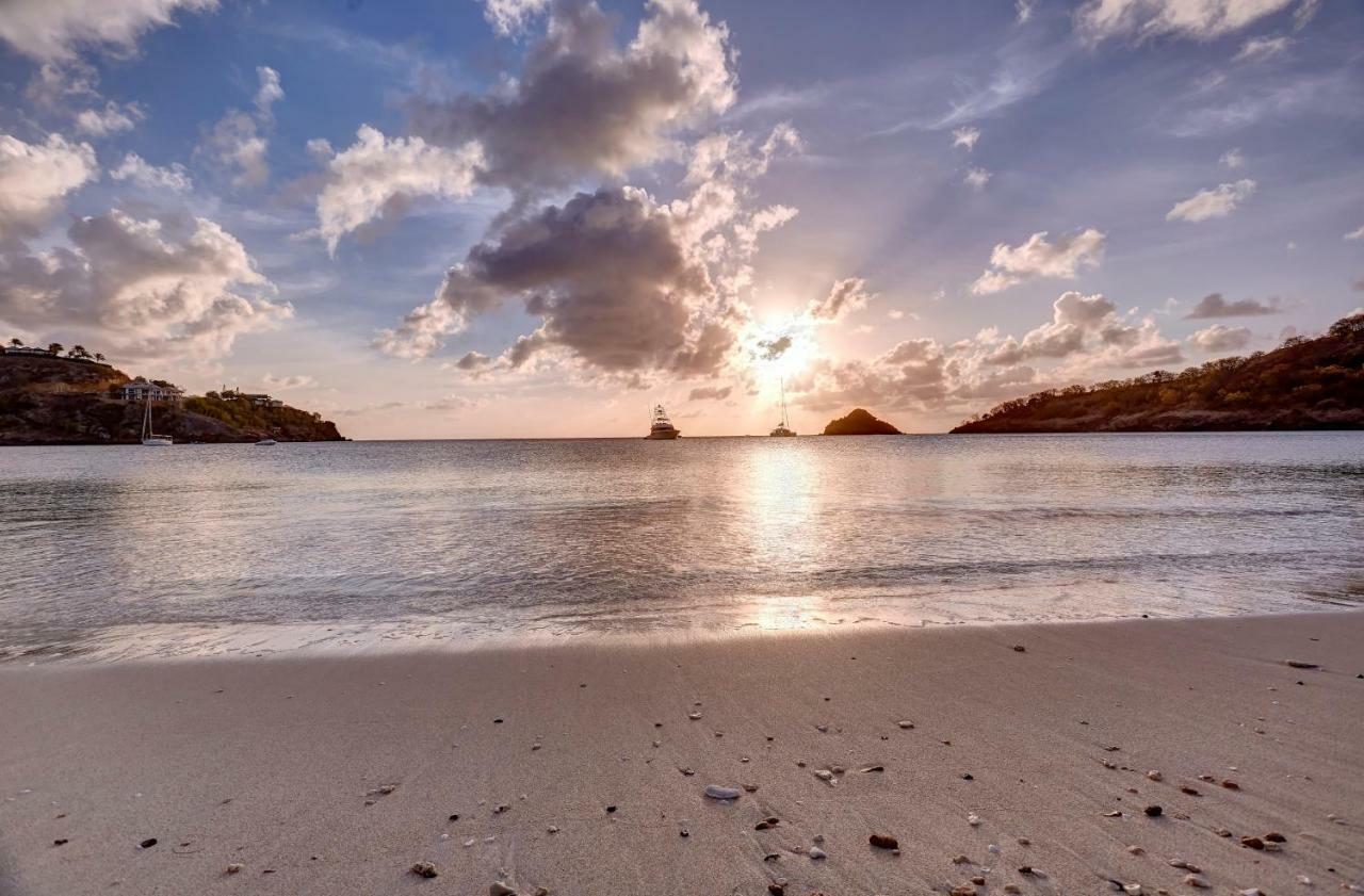 ロイヤルトン アンティグア リゾート アンド スパ オール インクルーシブ Five Islands Village エクステリア 写真